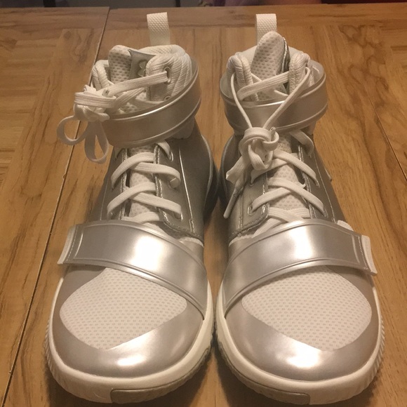 Ultimate Speed women's sneaker from Under Armour 8 - Picture 3 of 11